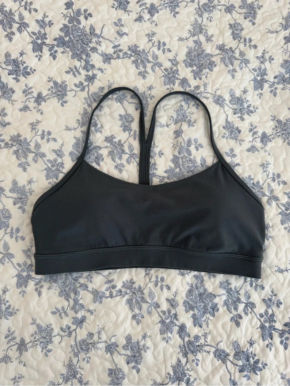 Lululemon Flow Y Bra Nulu - Grey